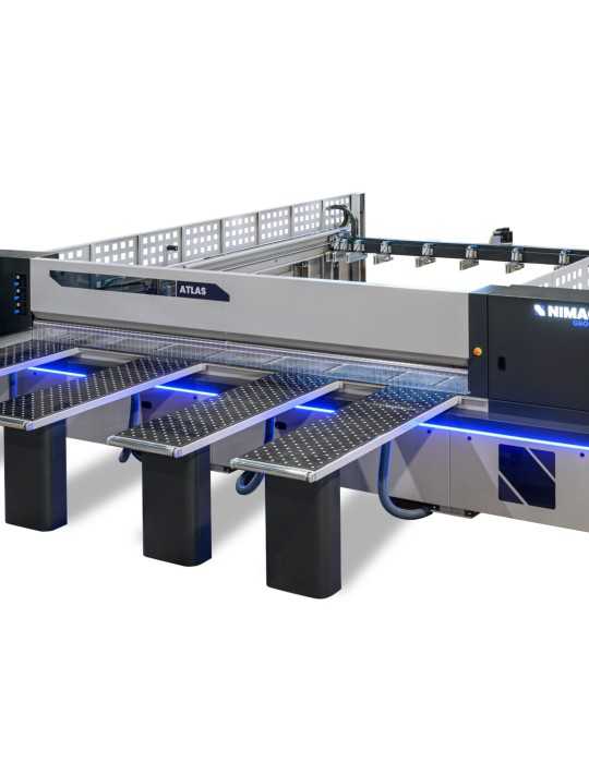 High quality beam saw for wood and advanced materials